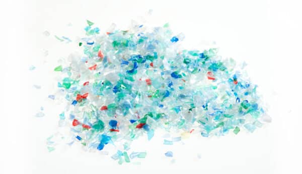 Kinderwagen, Funktionsjacken oder Ziegelsteine: gebrauchte PET-Flaschen als wertvoller Rohstoff